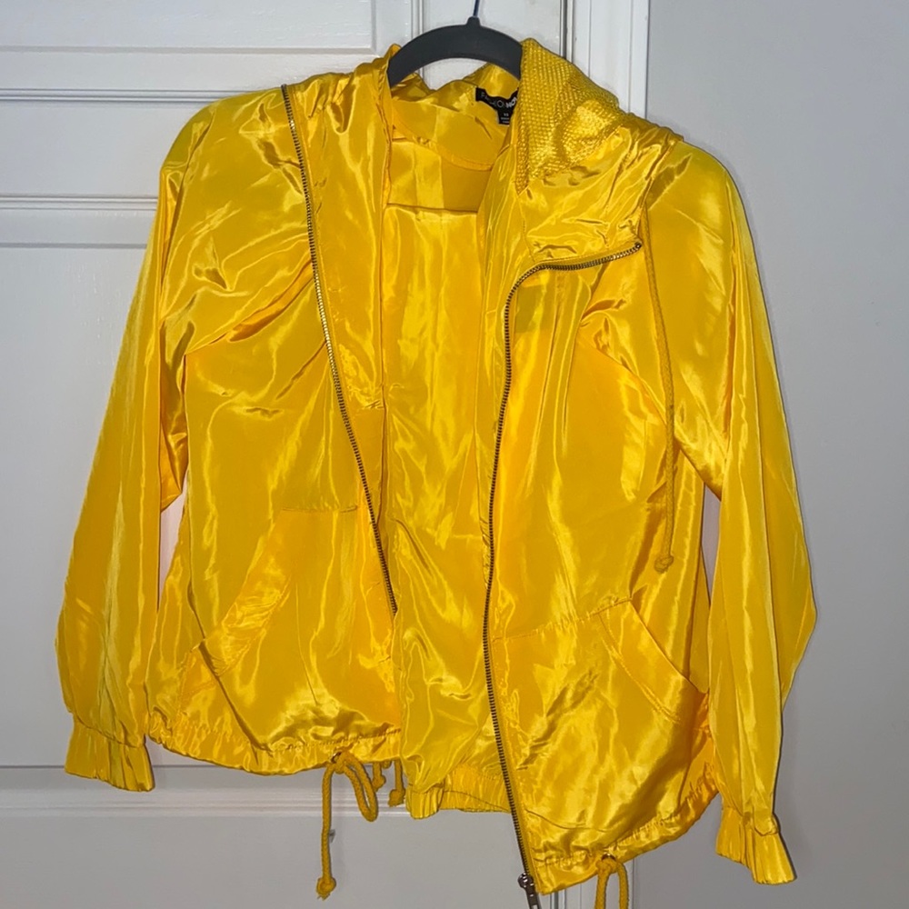 BRAND NEW ! windbreaker jogger set